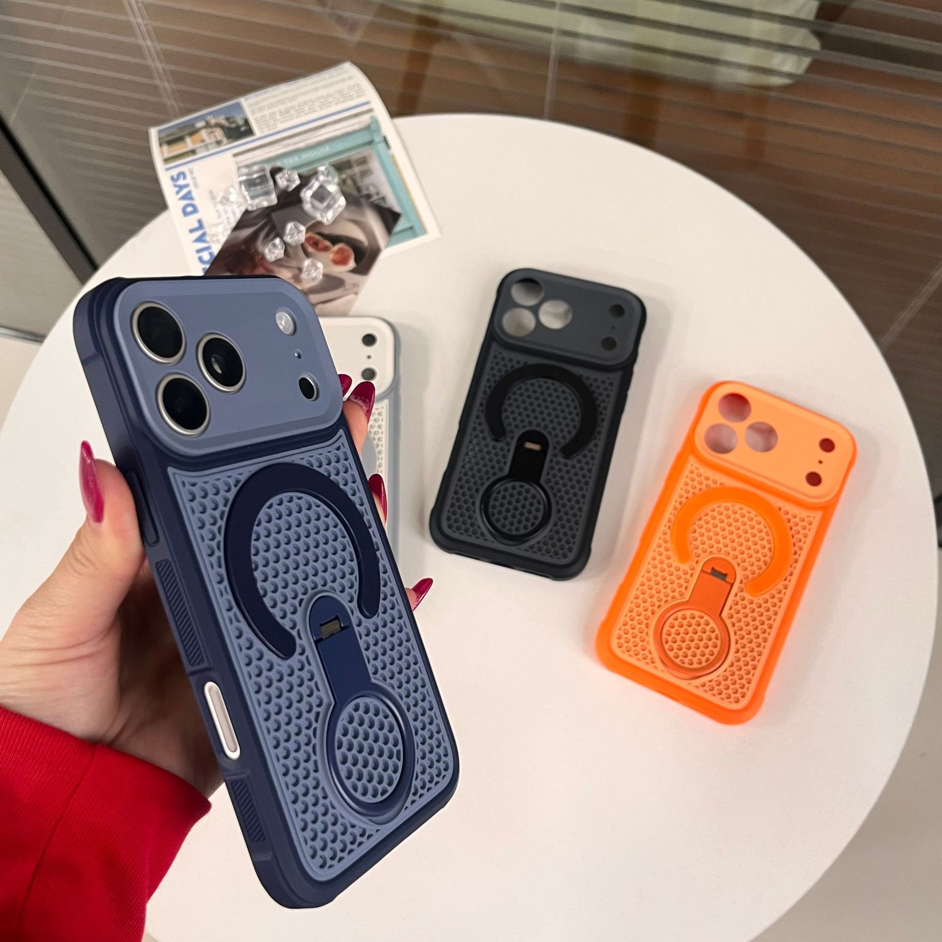 Heat Dissipation Mesh Breathable Case - 360 ° iPhone 17Air、17Pro Max、16 Pro、15、14、13、12、11Pro